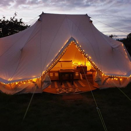6M Emperor Tent Near Whitby With Log Burner Liverton Ngoại thất bức ảnh