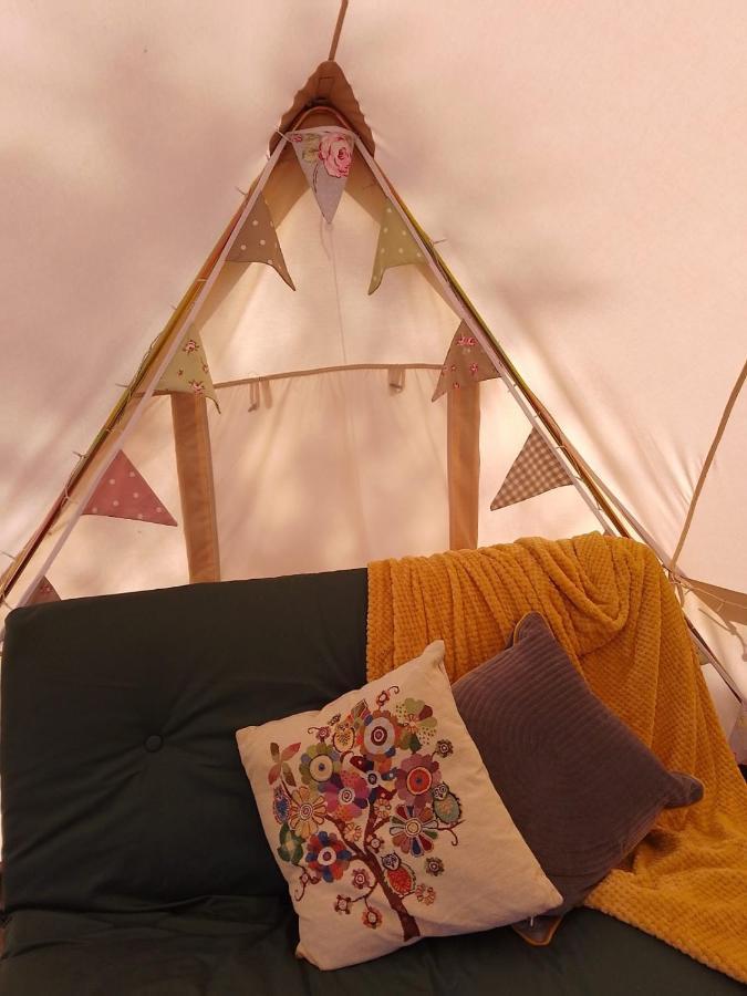6M Emperor Tent Near Whitby With Log Burner Liverton Ngoại thất bức ảnh